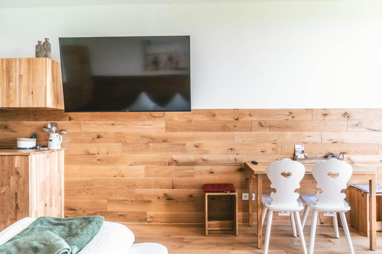 Gut Huegle Erlebnishof & Spa Ravensburg Ngoại thất bức ảnh