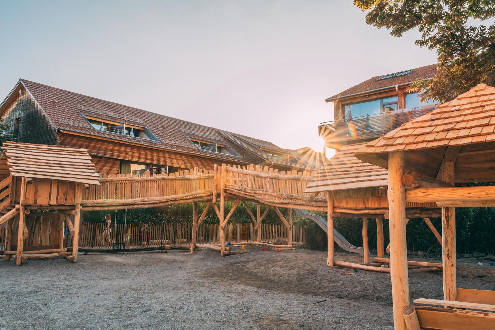 Gut Huegle Erlebnishof & Spa Ravensburg Ngoại thất bức ảnh